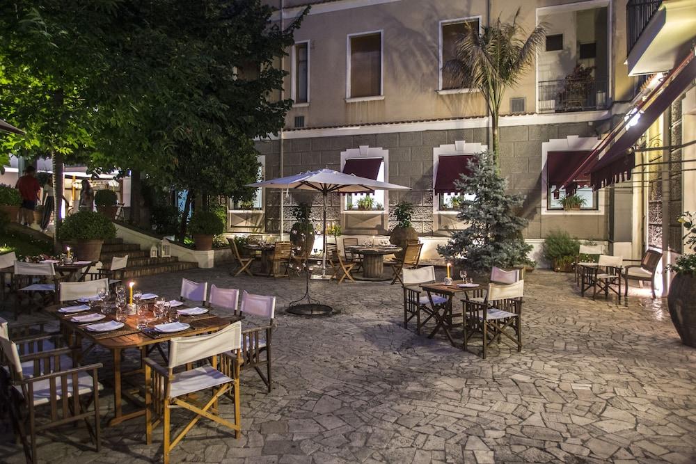 Hotel Victoria Maiorino Cava deʼ Tirreni Dış mekan fotoğraf